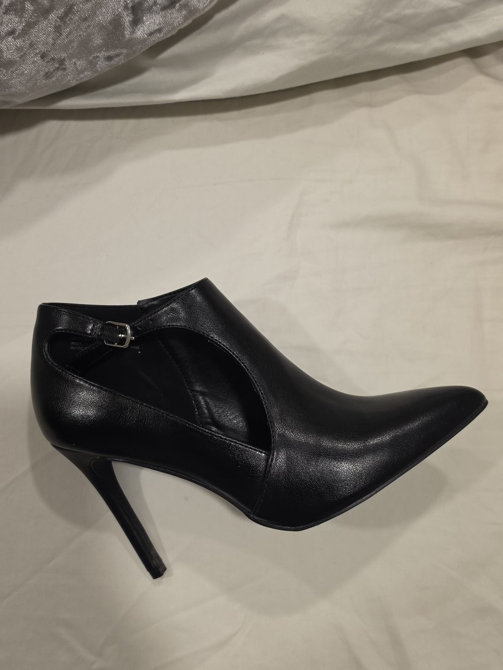 Black Pointed Toe Cutout High Heel Ankle Shoe